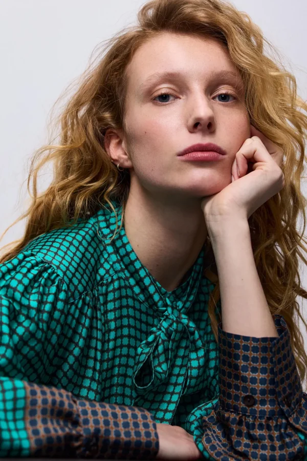 Bow Tie Blouse Print>Summum New