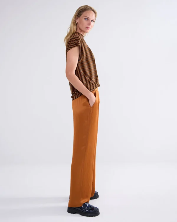Glanzende Wijde Broek>Summum Hot