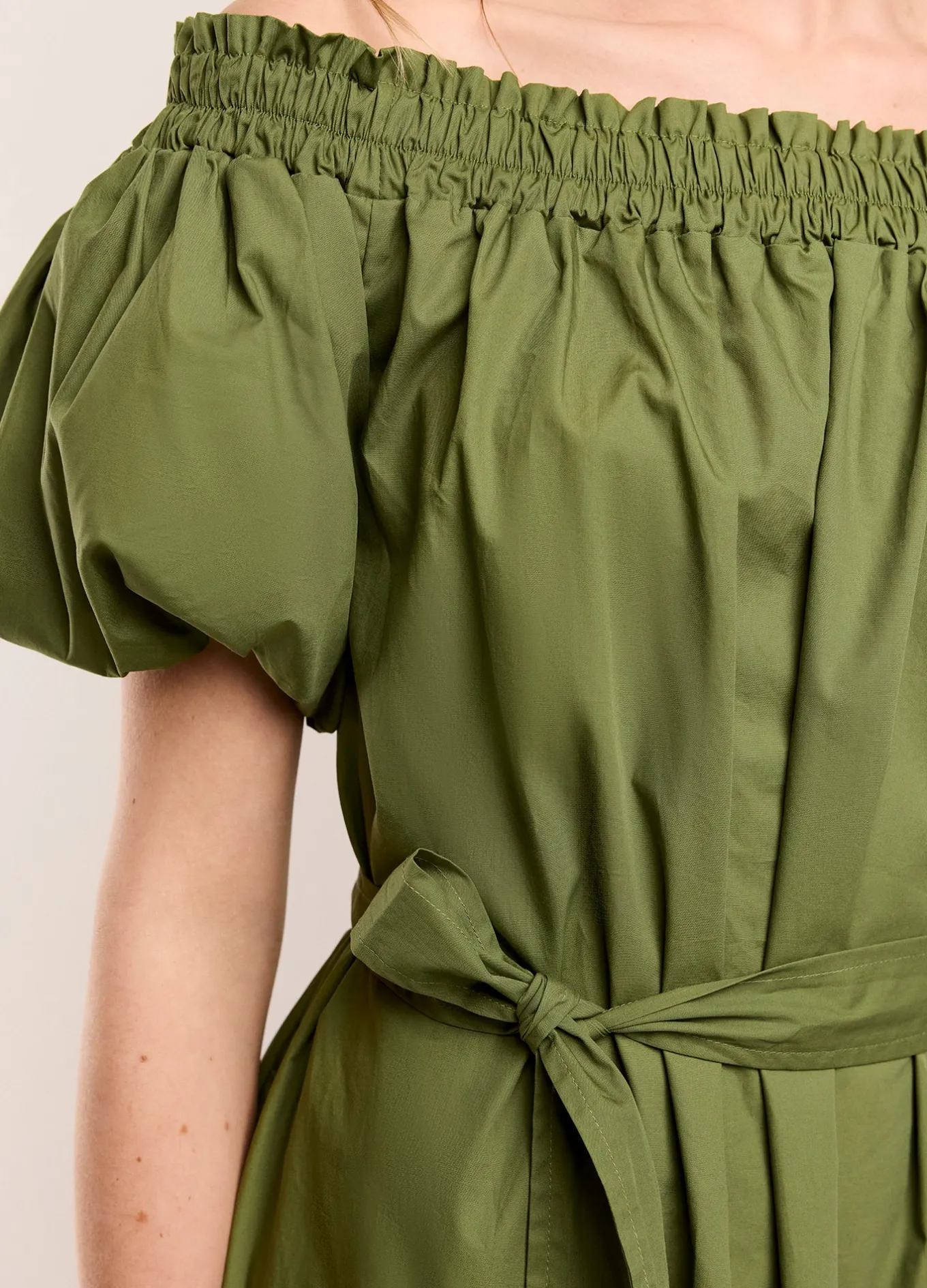 off_shoulder_jurk_2.webp Off Shoulder Jurk>Summum Fashion