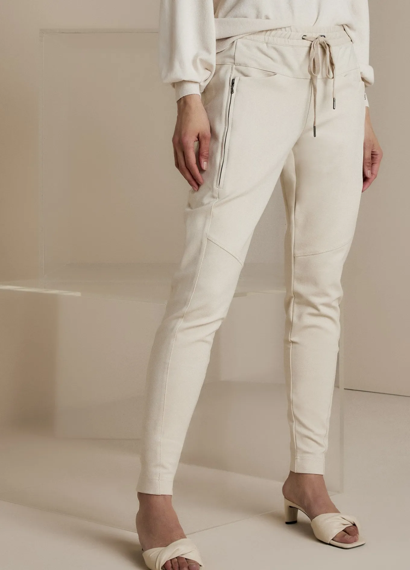 sportieve_punto_milano_broek_2.webp Sportieve Punto Milano Broek>Summum Shop