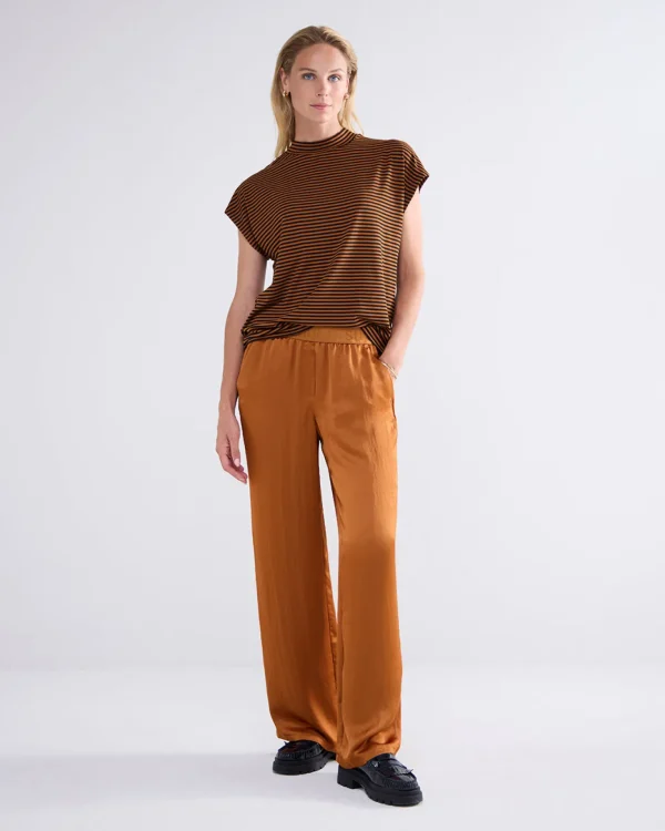 Top Met Aangeknipte Mouwen>Summum Hot