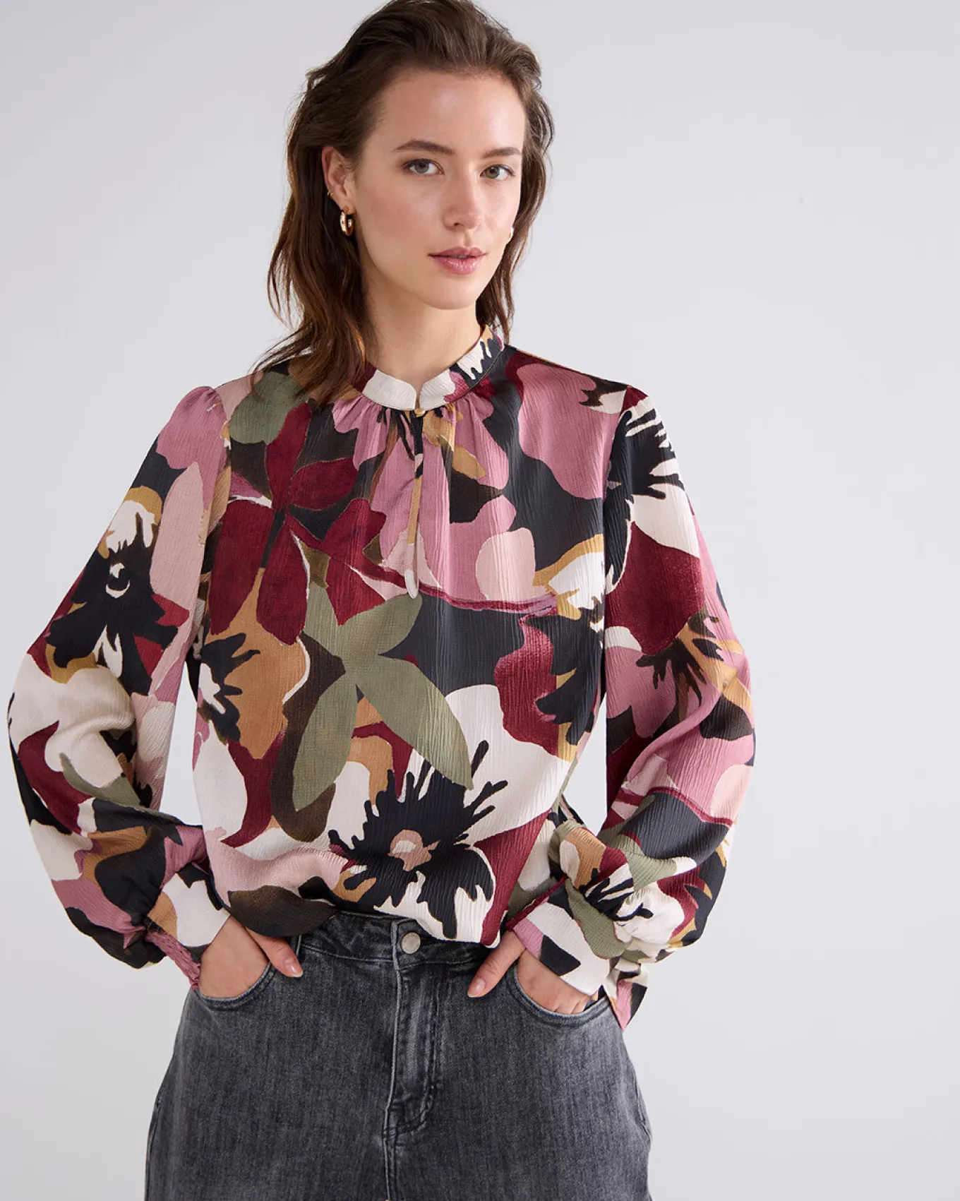 top_met_bloemenprint_3-1.webp Top Met Bloemenprint>Summum Best Sale